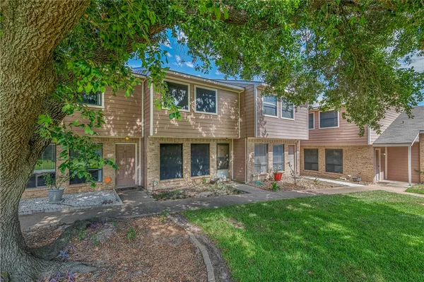 $150,000 | 2807 Wildflower Drive, Unit 20, Bryan, TX 77802