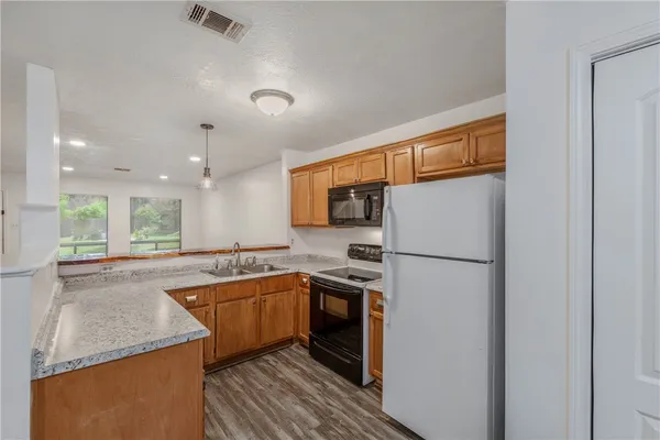 $150,000 | 2807 Wildflower Drive, Unit 20, Bryan, TX 77802