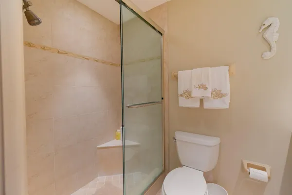 $199,000 | 1042 North Drive, Unit A, Delray Beach, FL 33445