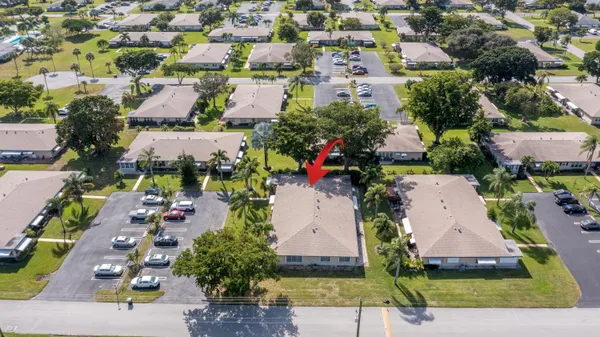 $199,000 | 1042 North Drive, Unit A, Delray Beach, FL 33445