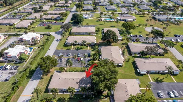 $199,000 | 1042 North Drive, Unit A, Delray Beach, FL 33445