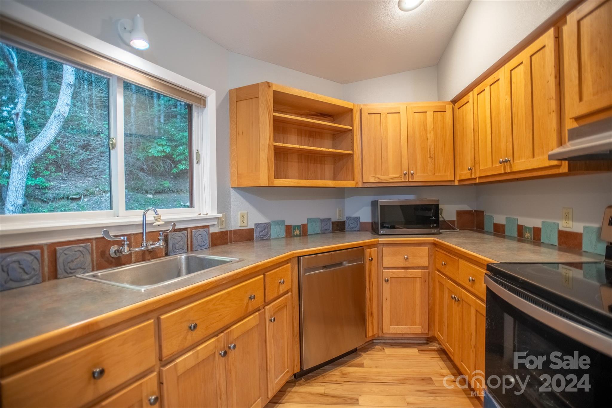 46 Bennett Branch Road Green Mountain, NC 28740 - Photo 13 of 48 Gallery Image 13