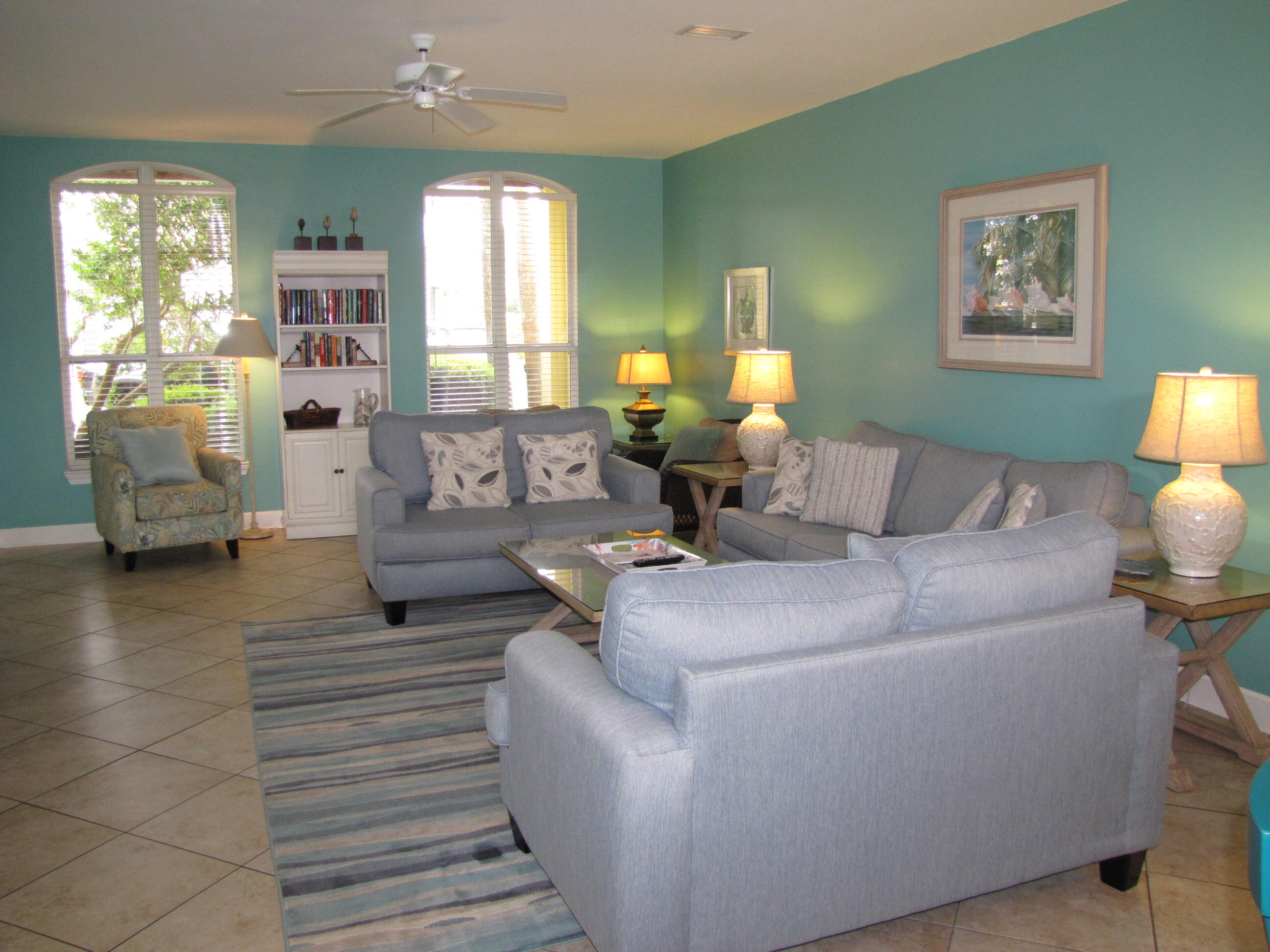 22 Amber Cove Miramar Beach, FL 32550 - Photo 18 of 60 a living room with furniture and a lamp