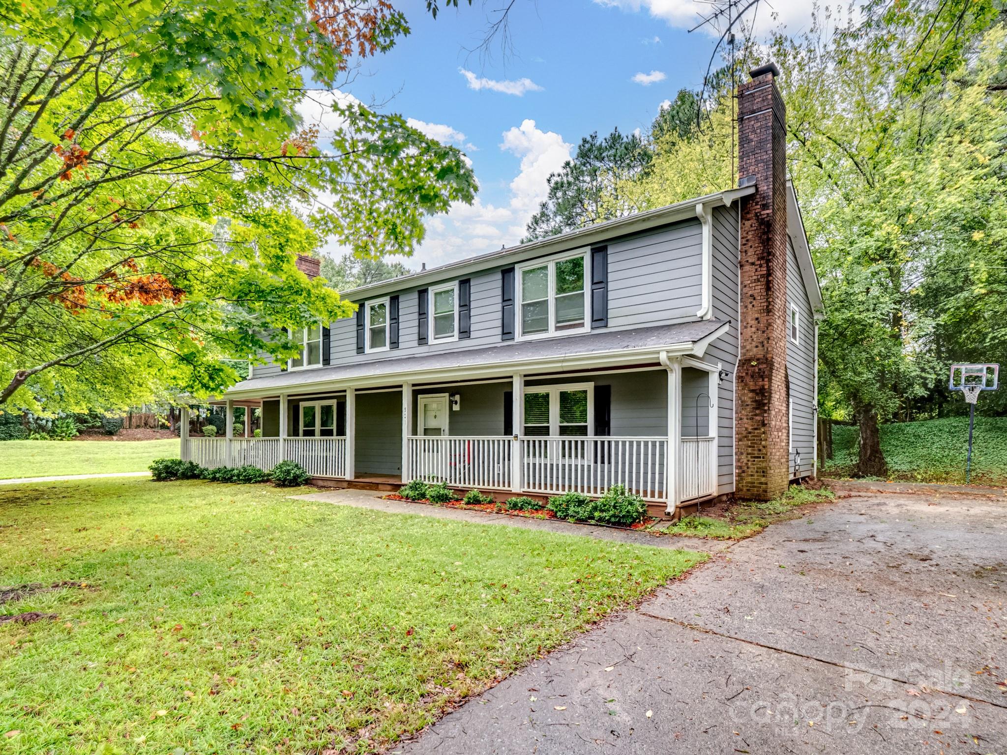 501 King Edward Road Charlotte, NC 28211 - Photo 1 of 26