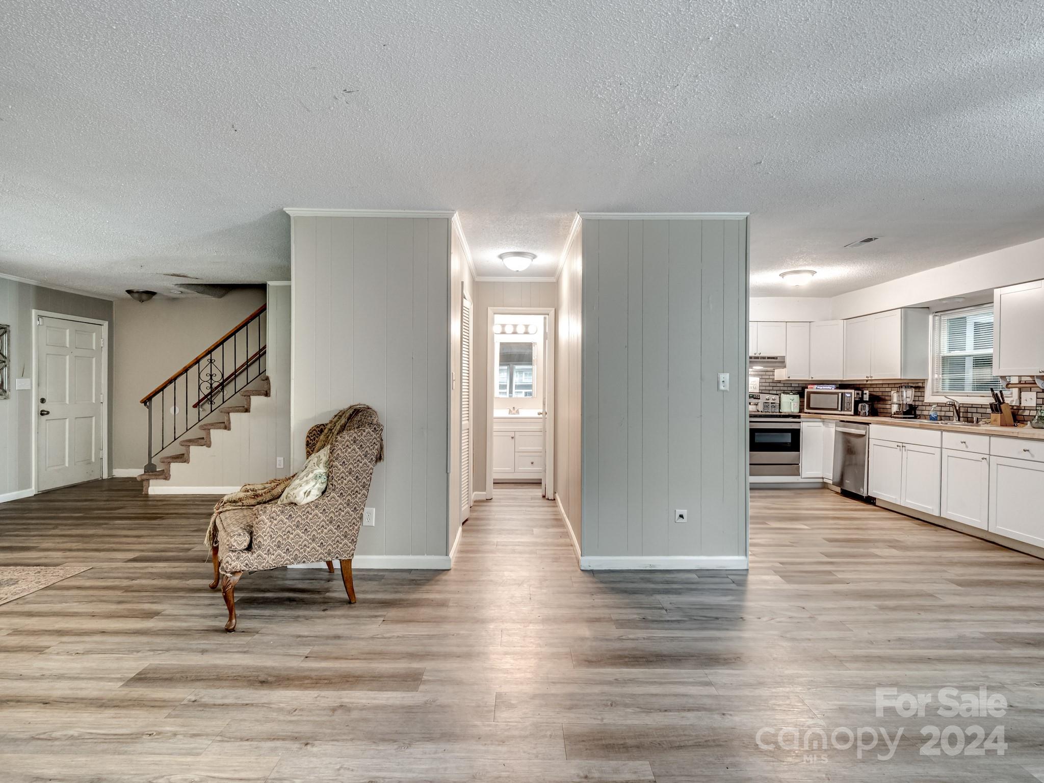 501 King Edward Road Charlotte, NC 28211 - Photo 9 of 26