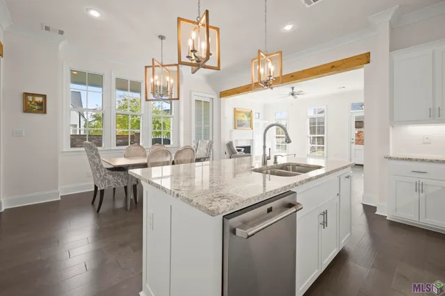 $520,000 | 5146 Cheneau Lane, Baton Rouge, LA 70808