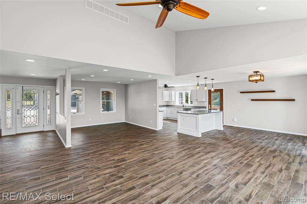 6056 Atlas Road Grand Blanc, MI 48439 - Photo 8 of 88