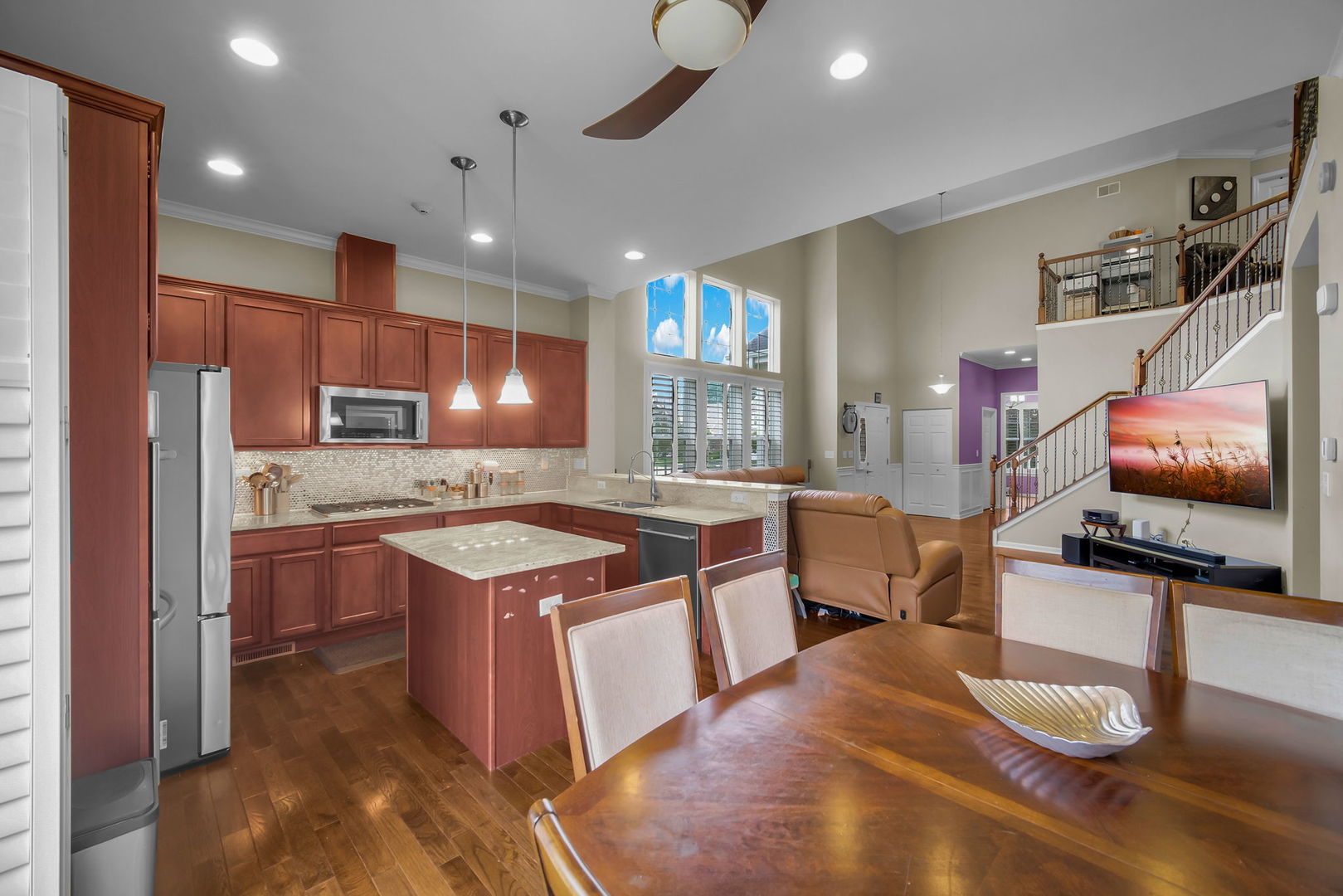 1031 Ravendale Court Naperville, IL 60540 - Photo 13 of 41 Gallery Image 13