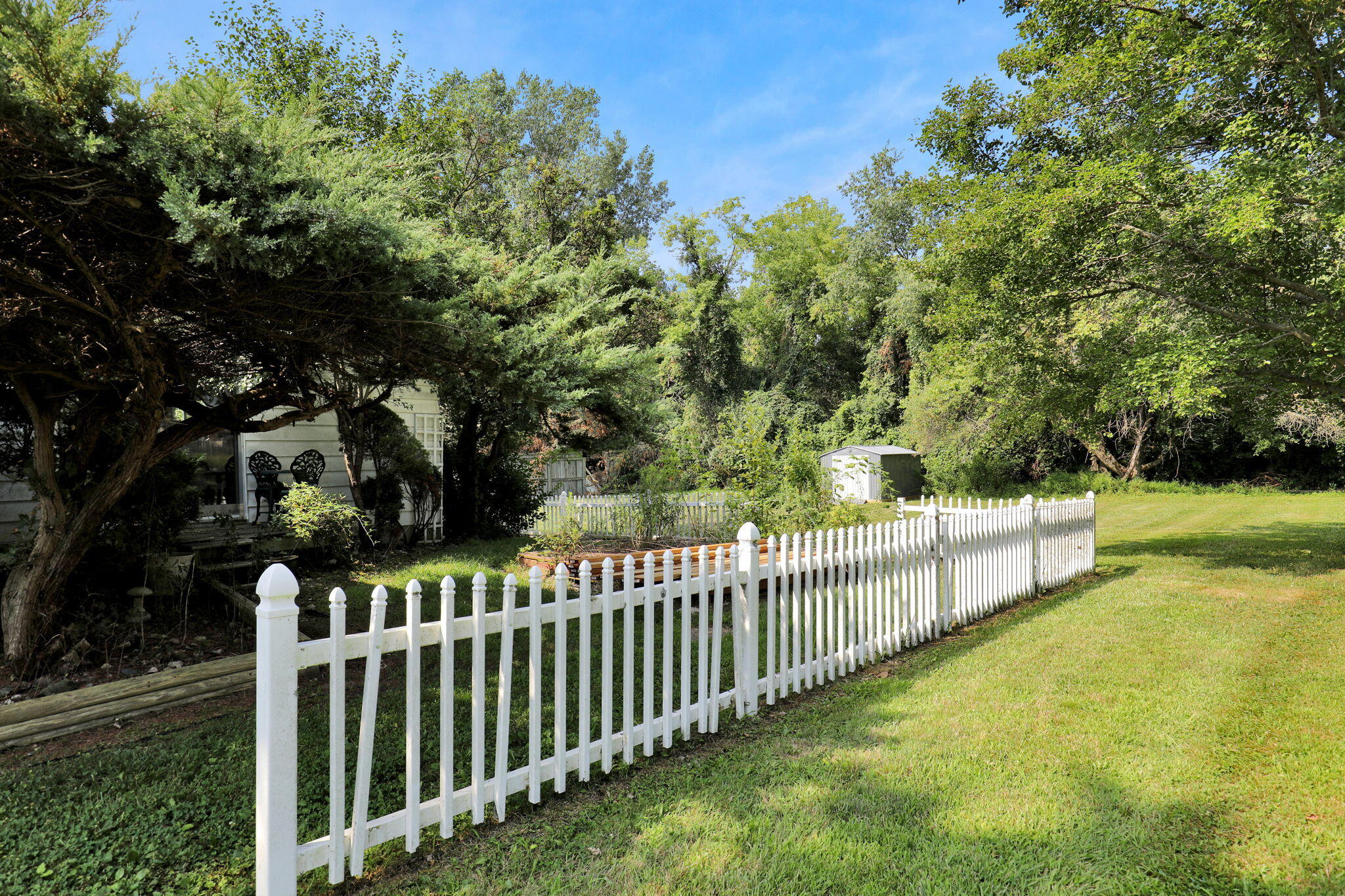 16092 Center Road East Lansing, MI 48823 - Photo 34 of 38 Photo 33