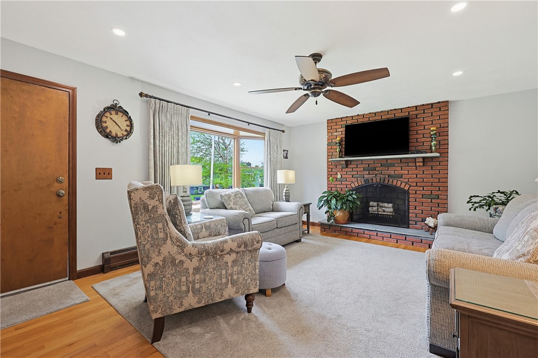 3 King Street Bristol, RI 02809 - Photo 12 of 25