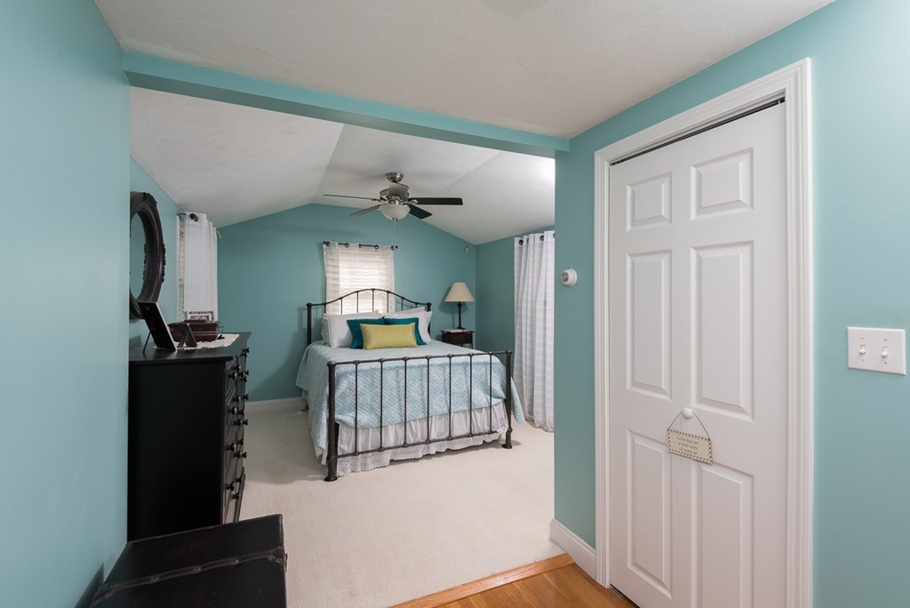 232 Stockbridge Road Scituate, MA 02066 - Photo 13 of 22 Gallery Image 13
