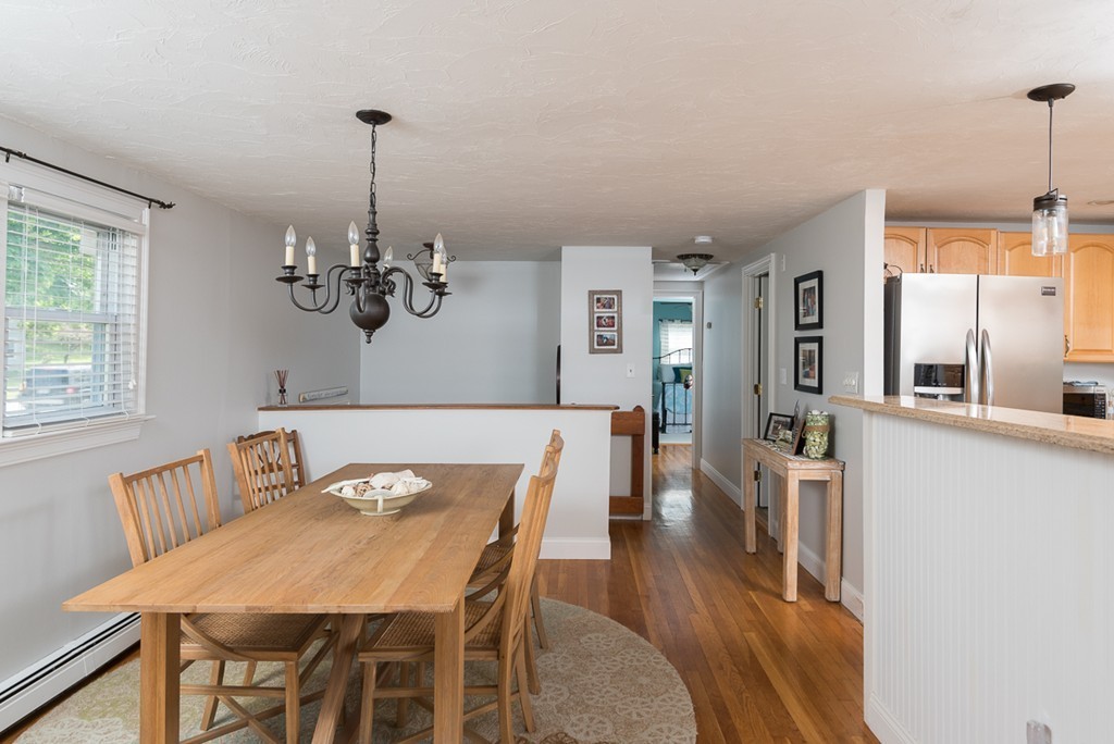232 Stockbridge Road Scituate, MA 02066 - Photo 8 of 22 Gallery Image 8