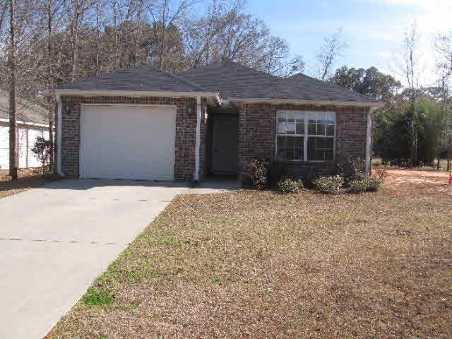 285 West Section Avenue Foley, AL 36535 - Photo 1 of 1