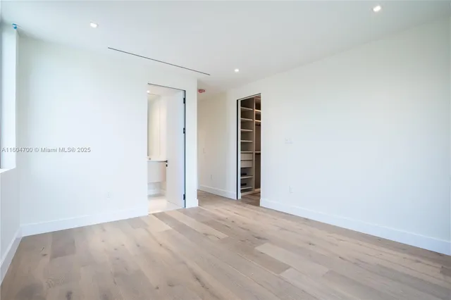 $36,900 | 345 West 46th Street, Unit 345, Miami Beach, FL 33140