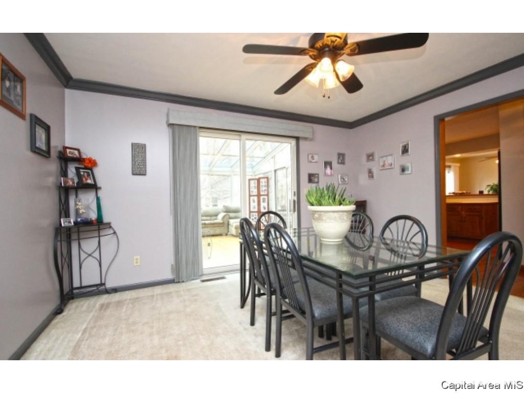 4000 Springer Lane Springfield, IL 62711 - Photo 10 of 34