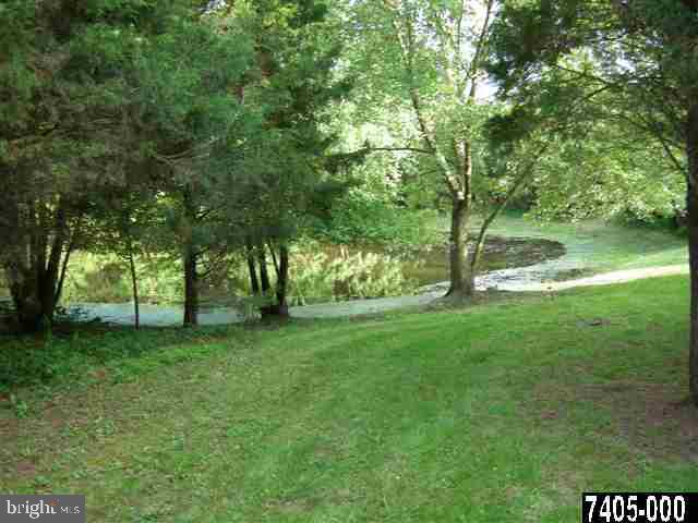 180 Swetland Road, Unit 2 Gettysburg, PA 17325 - Photo 7 of 10