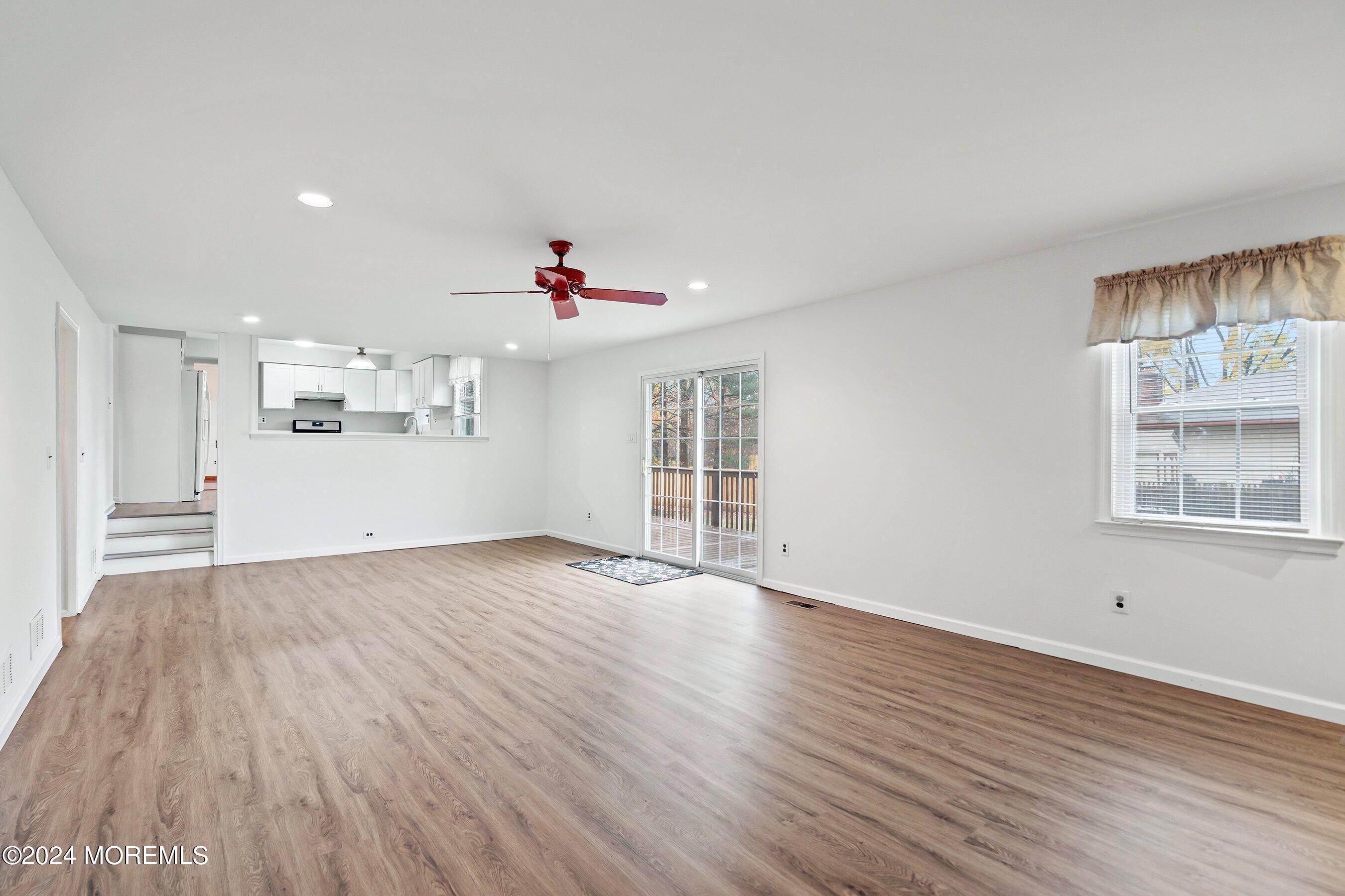 2 Michael McCorristin Road Hamilton Square, NJ 08690 - Photo 18 of 35 26-Den