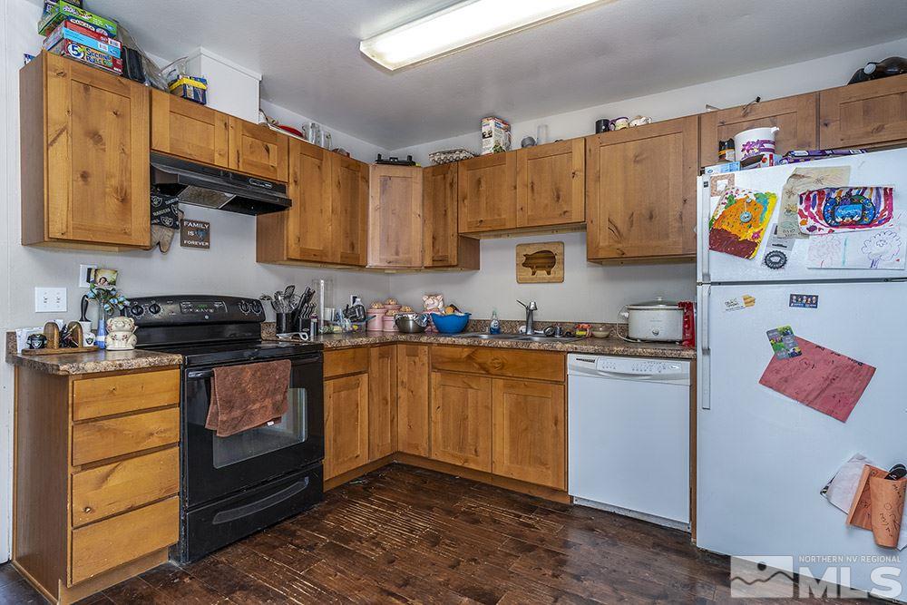 3325 Sandra Drive Reno, NV 89503 - Photo 4 of 11 Photo 4