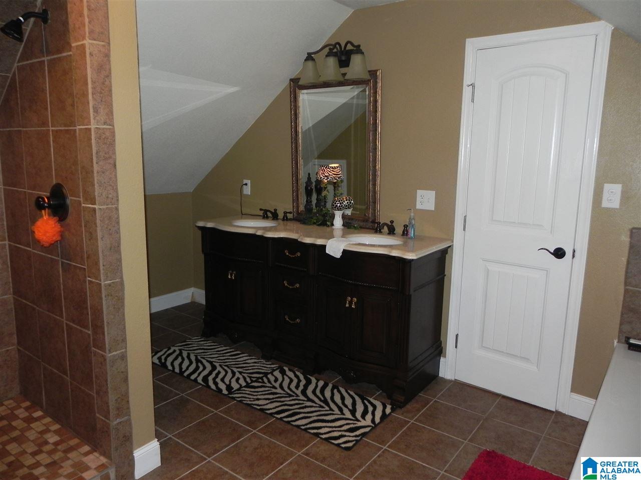 240 Lake View Circle Riverside, AL 35135 - Photo 23 of 33