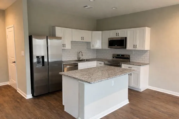 $810,000 | 14010 Longstreet Road, Unit 17, Willis, TX 77318