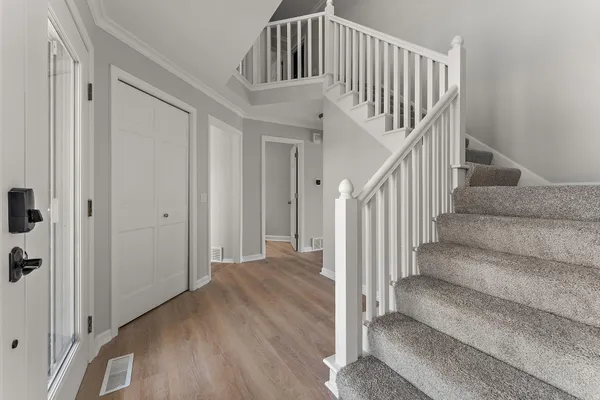 $6,800 | 12060 48th Avenue North, Plymouth, MN 55442