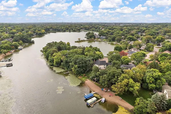 $6,800 | 12060 48th Avenue North, Plymouth, MN 55442