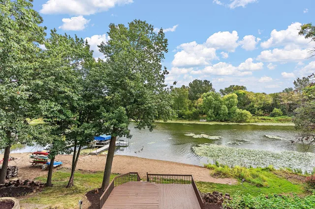 $6,800 | 12060 48th Avenue North, Plymouth, MN 55442