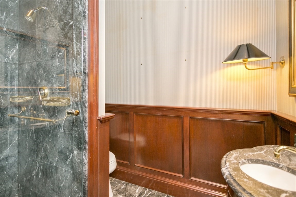 404 Beacon Street, Unit 2 Boston, MA 02115 - Photo 19 of 27