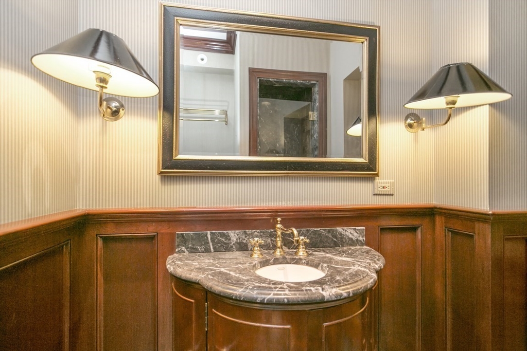 404 Beacon Street, Unit 2 Boston, MA 02115 - Photo 20 of 27