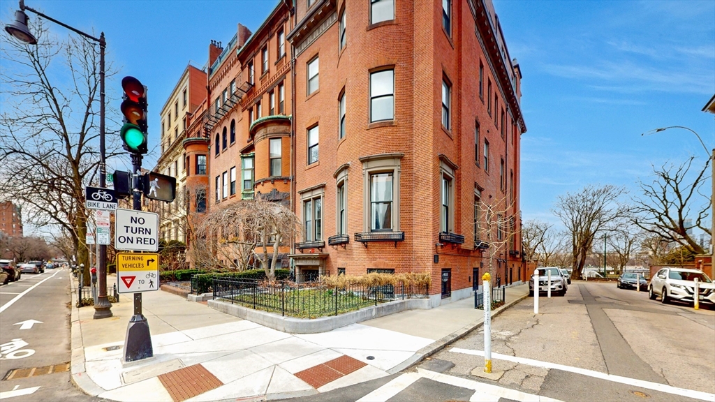 404 Beacon Street, Unit 2 Boston, MA 02115 - Photo 26 of 27