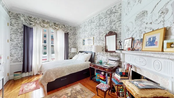 $10,000 | 404 Beacon Street, Unit 2, Boston, MA 02115