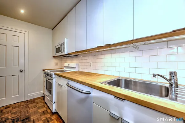 $338,000 | 85 Olive Street, Unit T, New Haven, CT 06511