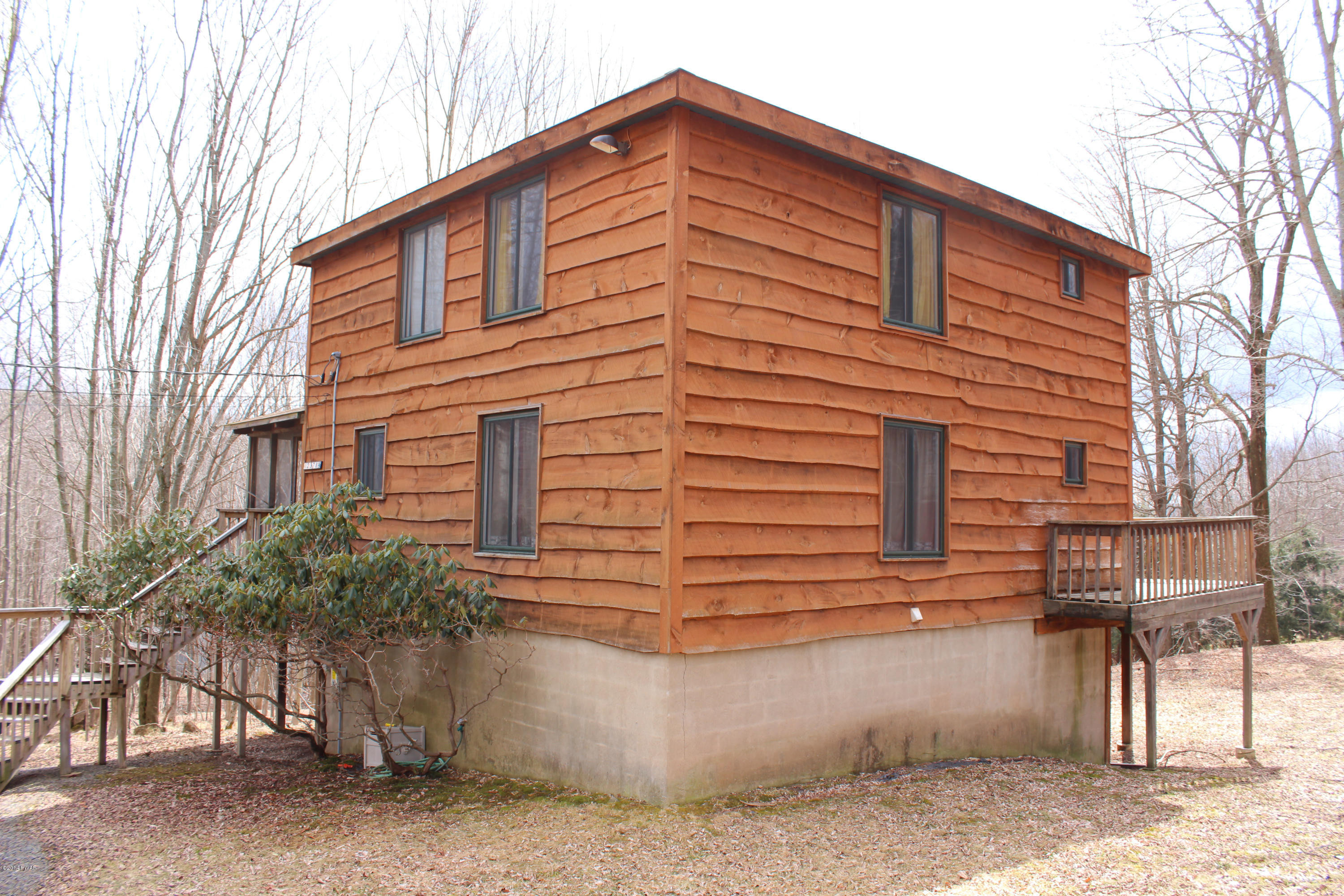 2378 Crest View Road Lake Ariel, PA 18436 - Photo 6 of 31