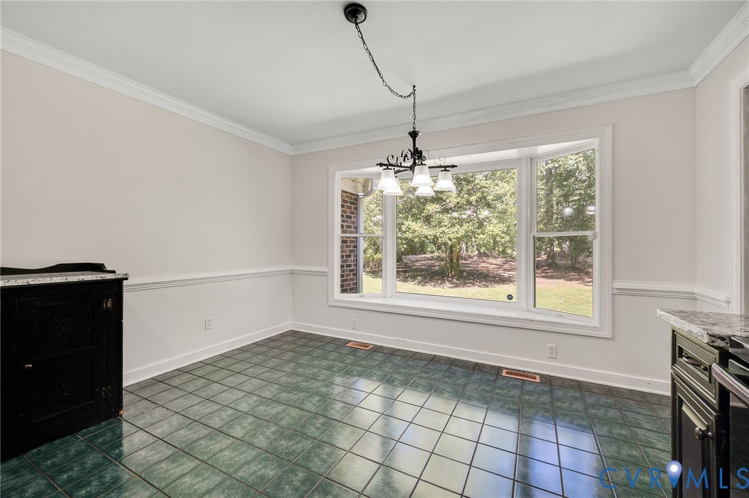 2409 Three Bridge Road Powhatan, VA 23139 - Photo 13 of 39 Bay window with Front Yard scenery, chandelier lig