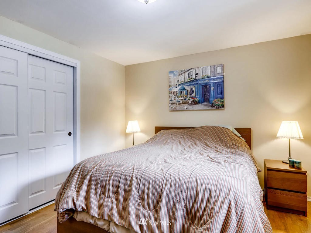 11412 Southeast 186th Street Renton, WA 98055 - Photo 13 of 25