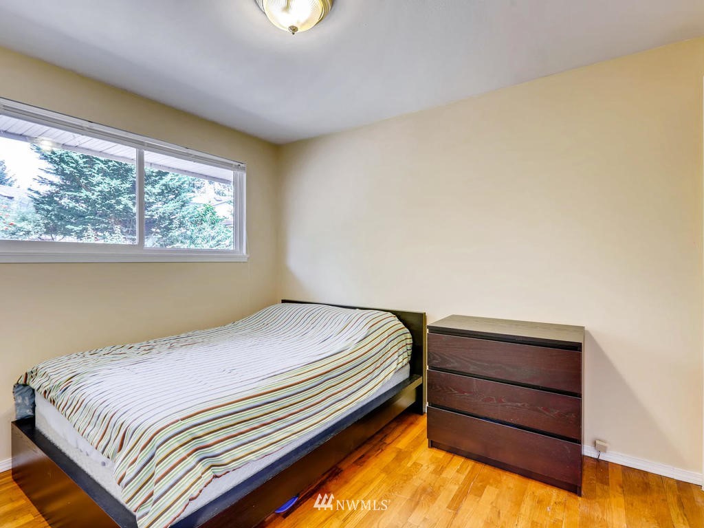 11412 Southeast 186th Street Renton, WA 98055 - Photo 16 of 25