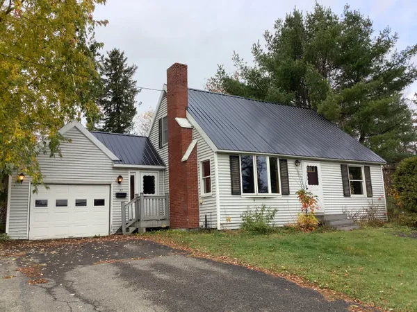 $139,900 | 37 Pleasant Street, Limestone, ME 04750