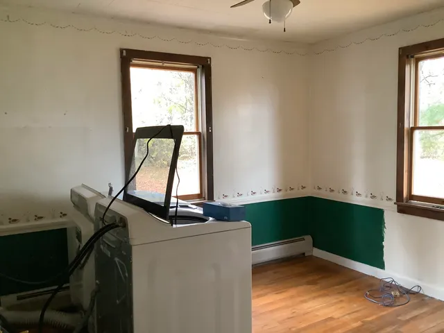 $139,900 | 37 Pleasant Street, Limestone, ME 04750