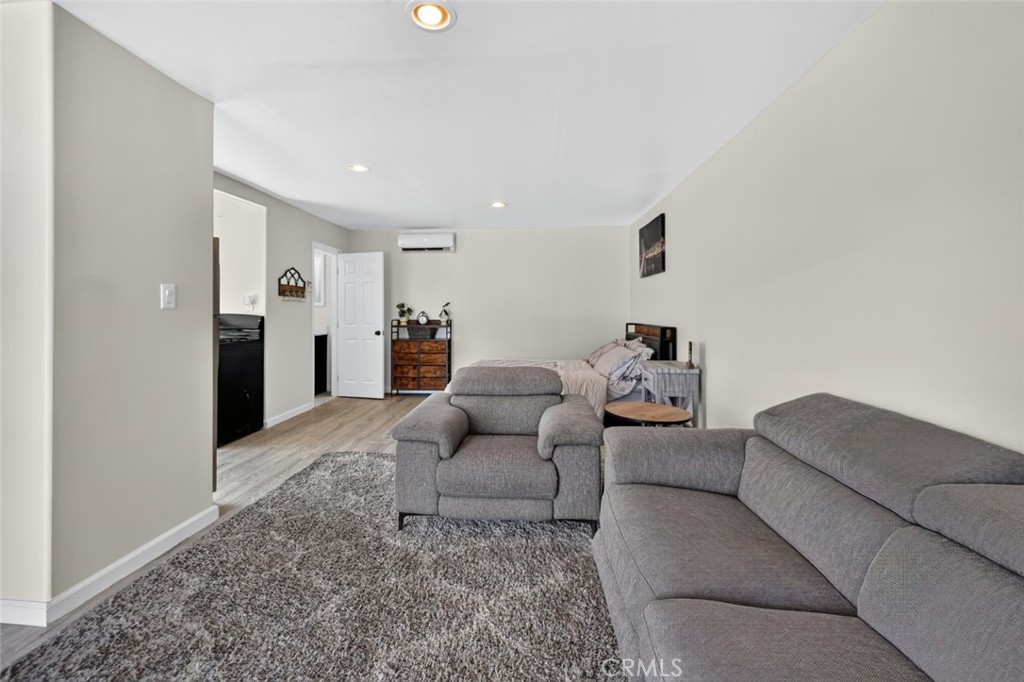 7959 Bothwell Road Reseda, CA 91335 - Photo 13 of 74 Gallery Image 13