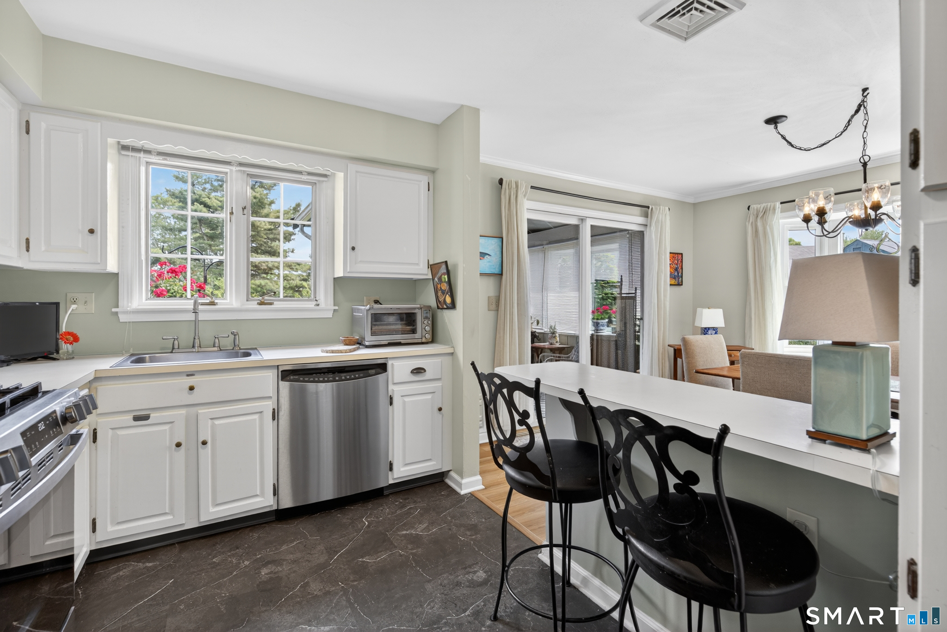 34 Canborne Way, Unit 34 Madison, CT 06443 - Photo 12 of 30