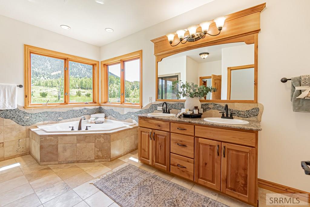 166 Elk Path Swan Valley, ID 83449 - Photo 22 of 35