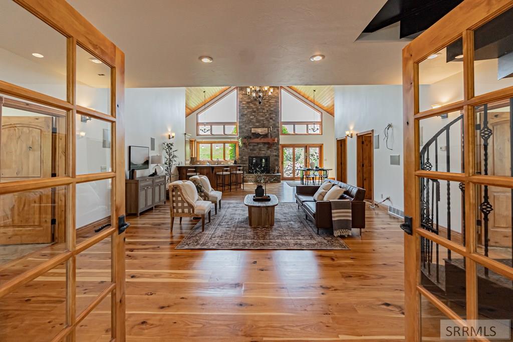 166 Elk Path Swan Valley, ID 83449 - Photo 7 of 35