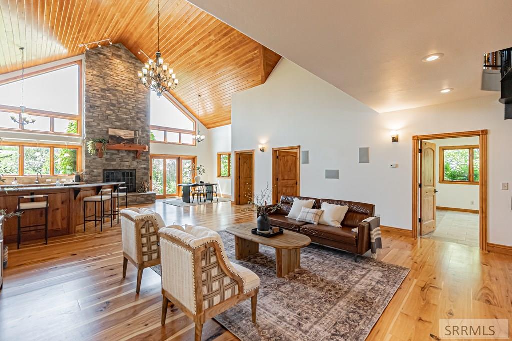 166 Elk Path Swan Valley, ID 83449 - Photo 10 of 35