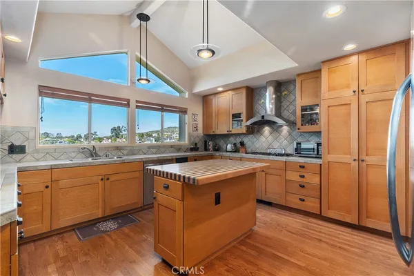 $3,850,000 | 2210 Temple Hills Drive, Laguna Beach, CA 92651