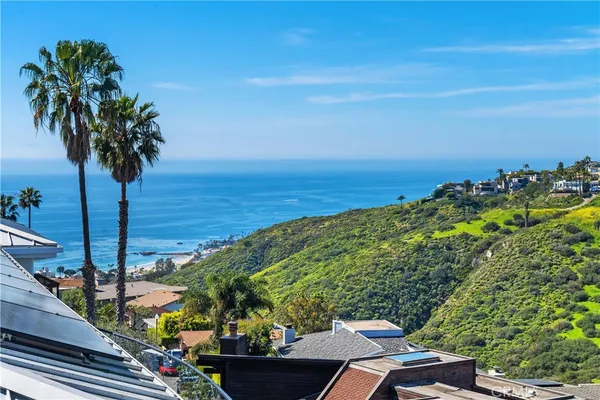 $3,850,000 | 2210 Temple Hills Drive, Laguna Beach, CA 92651