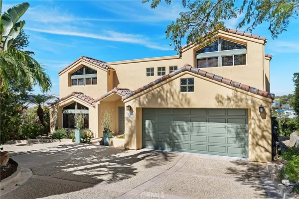 $3,850,000 | 2210 Temple Hills Drive, Laguna Beach, CA 92651
