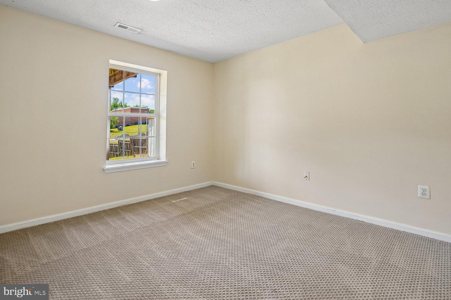 14677 Cloverdale Road Woodbridge, VA 22193 - Photo 63 of 72 Bonus Room