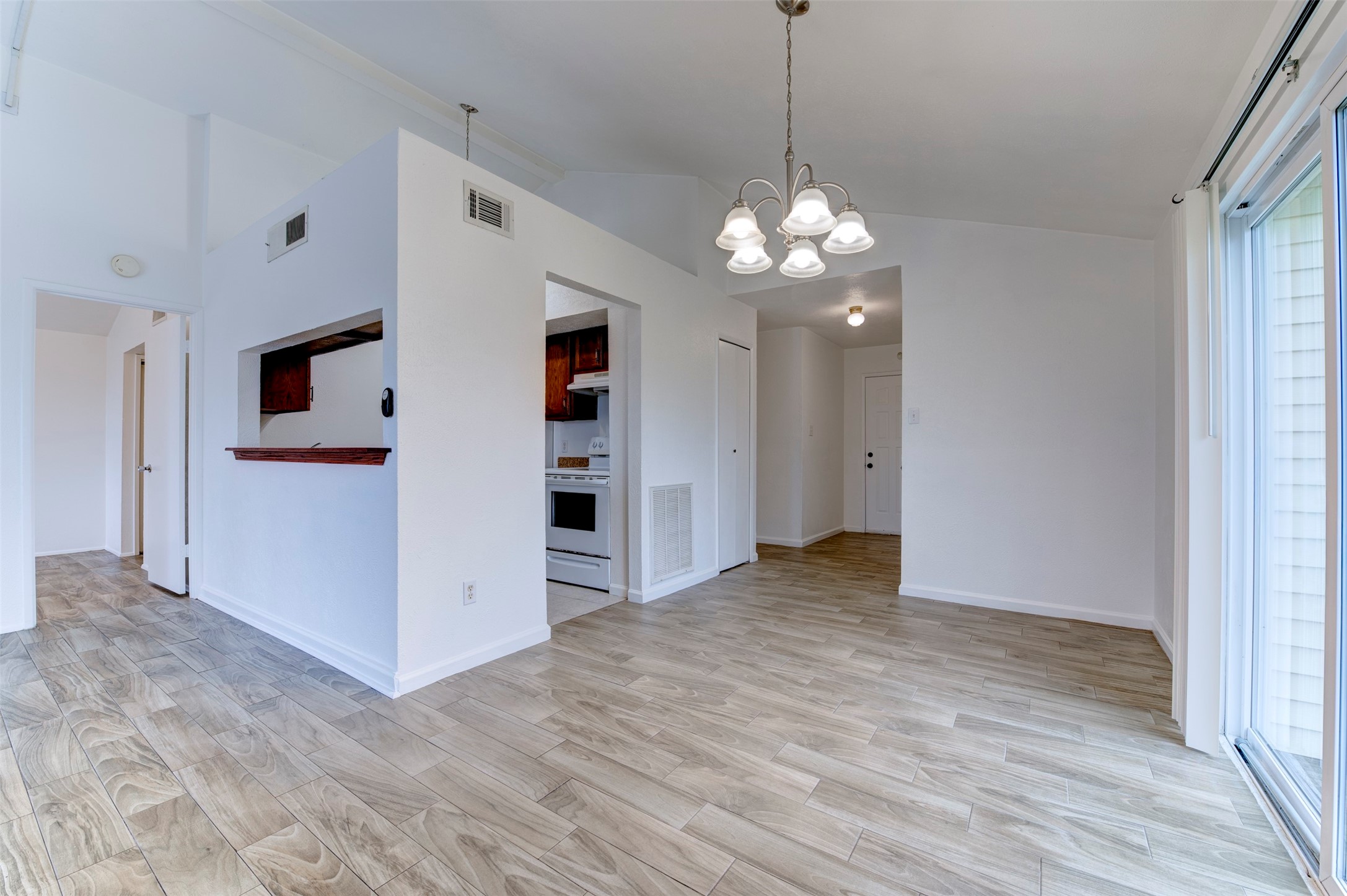 14323 Edenglen Drive Houston, TX 77049 - Photo 4 of 27 a view of a livingroom with a large window