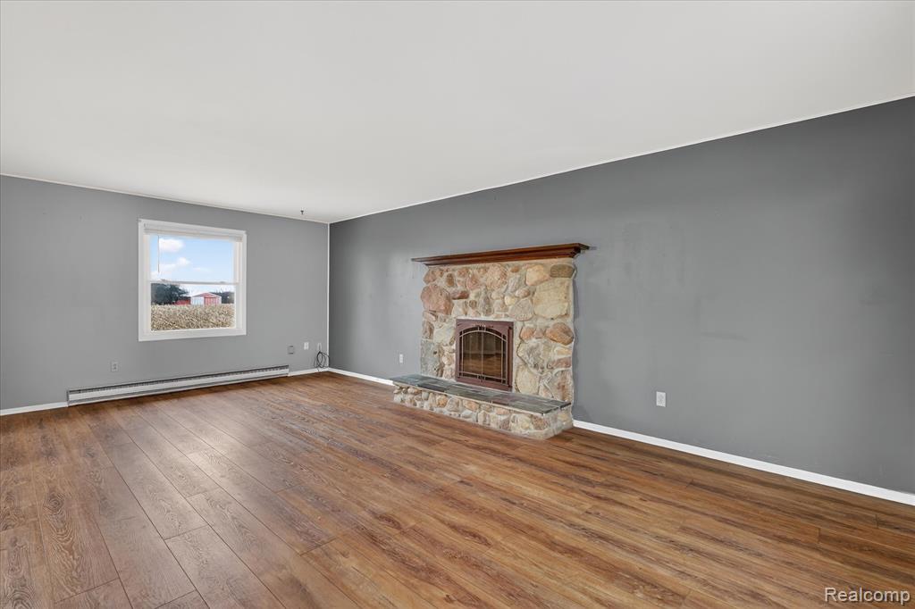 992 West Bennington Road Owosso, MI 48867 - Photo 6 of 61