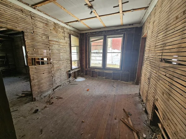 $84,900 | 67-69 East Quincy Street, North Adams, MA 01247